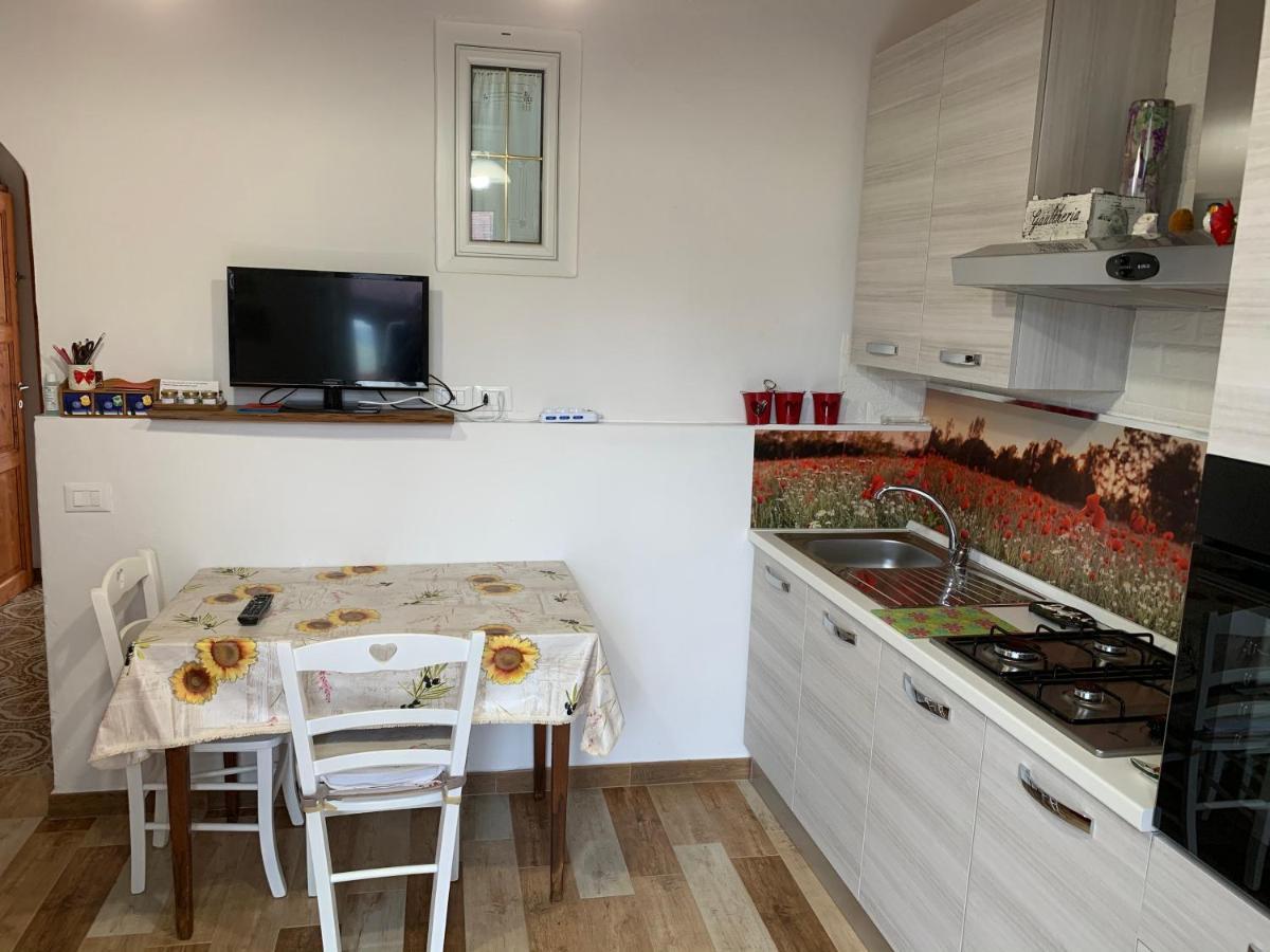 La Fabbrichina Il Luogo Della Pace Apartment Camporbiano Exterior photo
