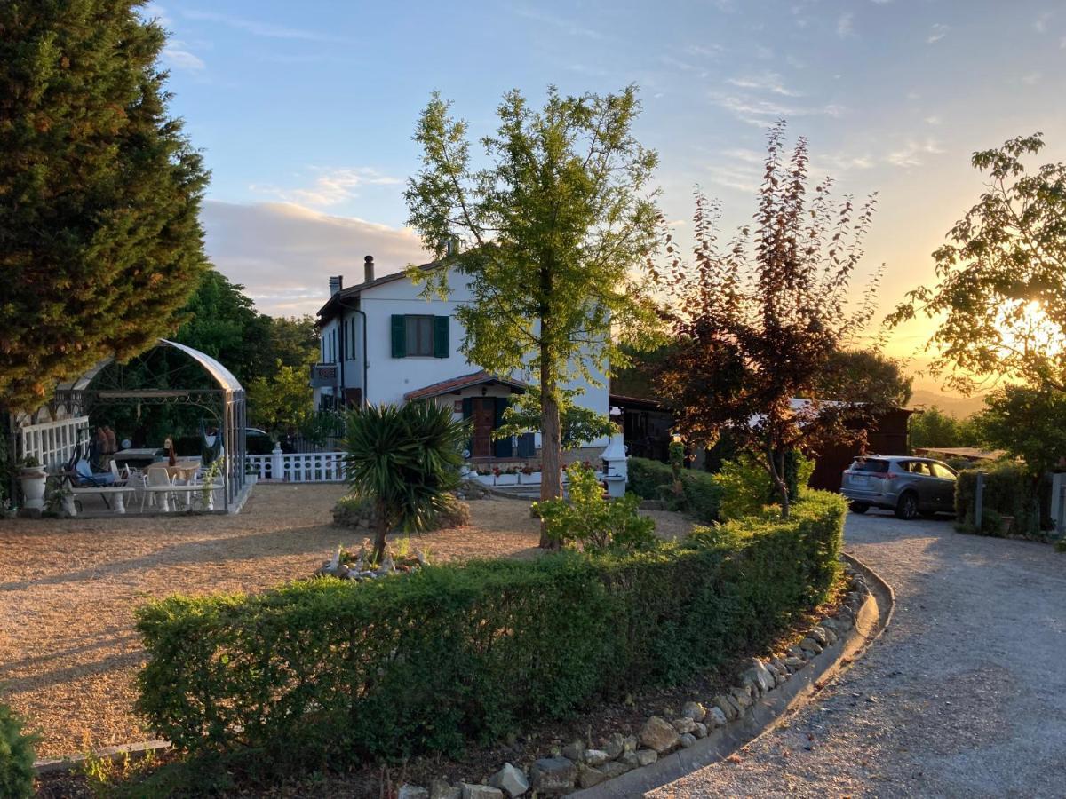 La Fabbrichina Il Luogo Della Pace Apartment Camporbiano Exterior photo